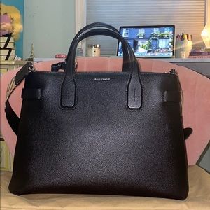 Mint condition Medium Burberry Banner Bag